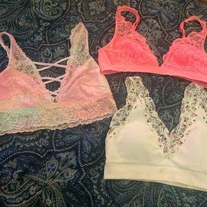 Victoria’s Secret lace bralette bundle. SzS